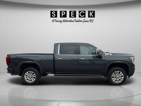 Used 2022 GMC Sierra 3500 Denali AWD/4WD image 6