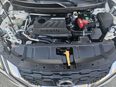Used 2023 Nissan Rogue S image 23