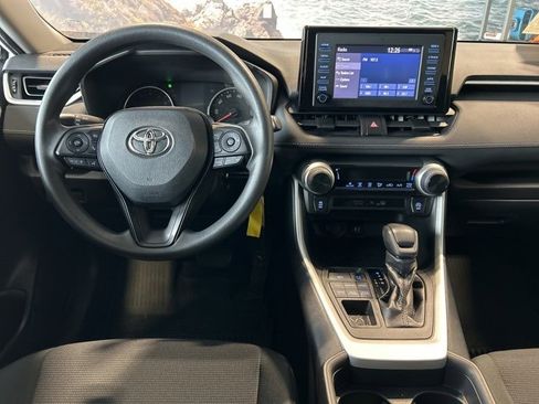 Used 2019 Toyota RAV4 LE image 46