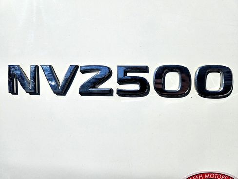 Used 2020 Nissan NV 2500 SV image 51