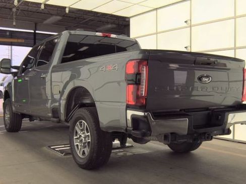 Used 2024 Ford F250 Lariat image 3