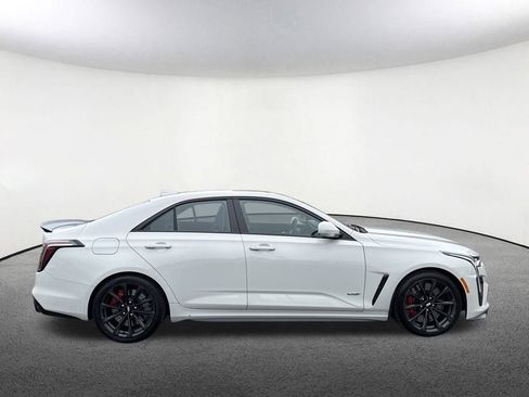 Certified 2022 Cadillac CT4 V Blackwing w/ Technology Package image 5