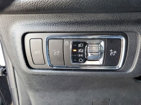 New 2026 Lincoln Corsair Premiere image 13