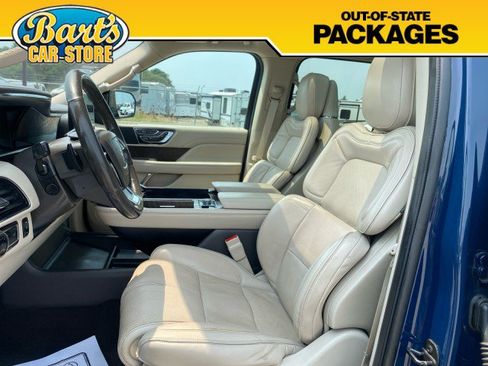 Used 2019 Lincoln Navigator Reserve AWD/4WD image 29