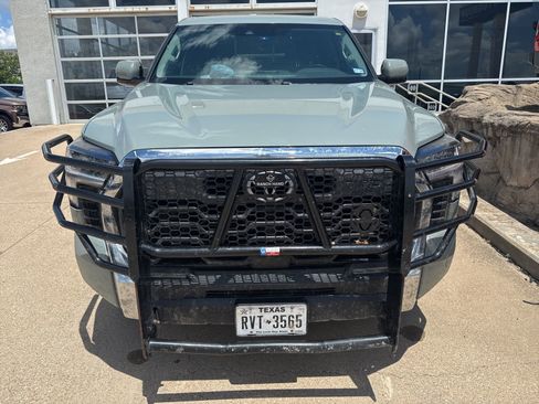 Used 2022 Toyota Tundra SR5 w/ TRD Off-Road Premium Package AWD/4WD image 2