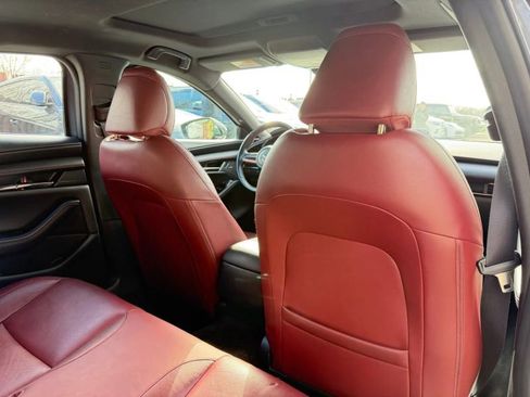 Used 2023 MAZDA MAZDA3 s image 21