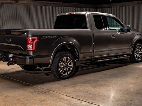 Used 2017 Ford F150 XLT w/ Equipment Group 301A Mid image 9