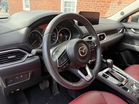 Used 2023 MAZDA CX-5 Carbon Edition image 11