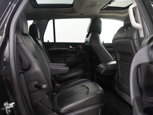 Used 2016 Buick Enclave Premium w/ Experience Buick Package FWD image 12