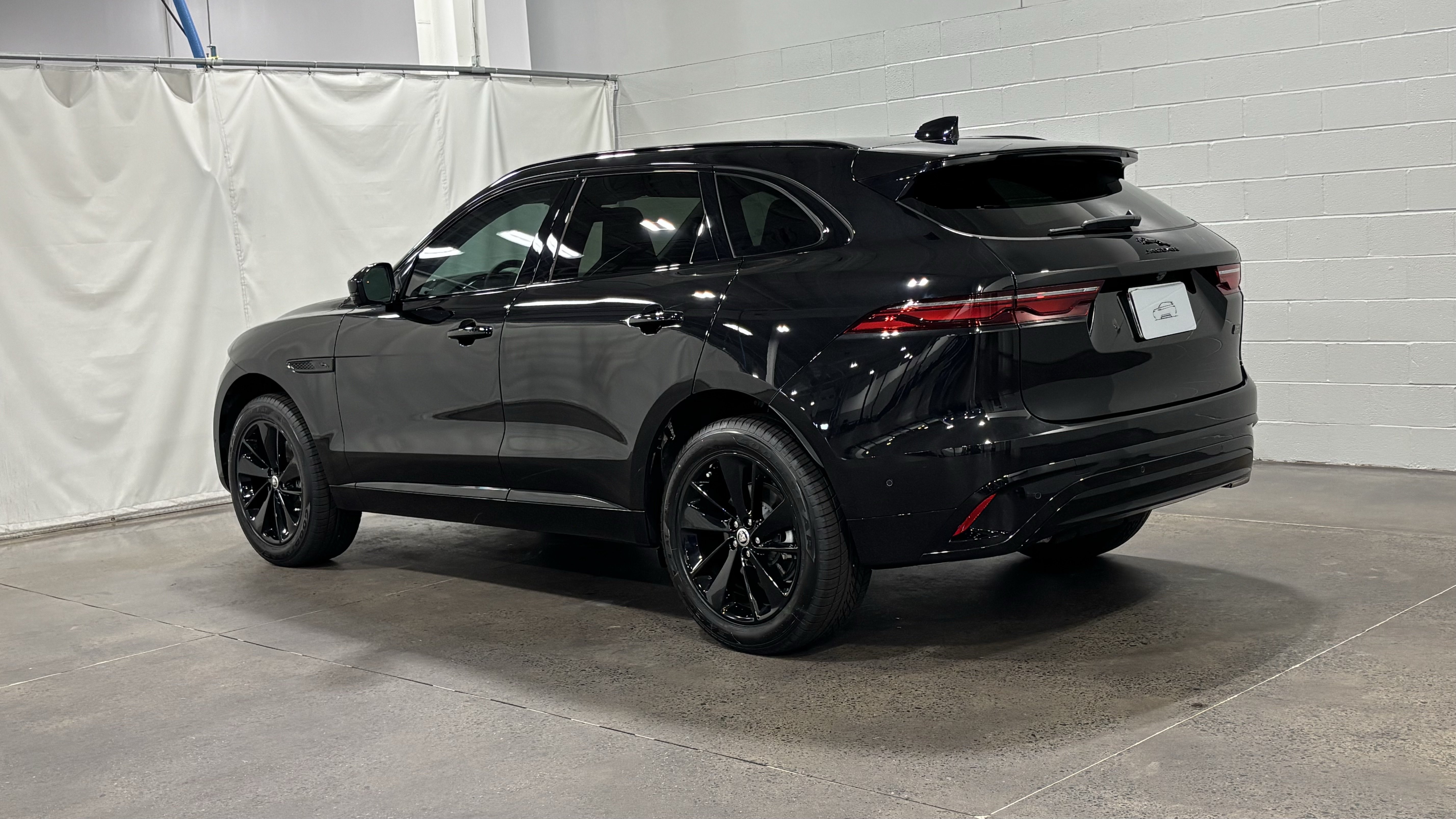 New 2026 Jaguar F-PACE R-Dynamic S AWD/4WD image 12