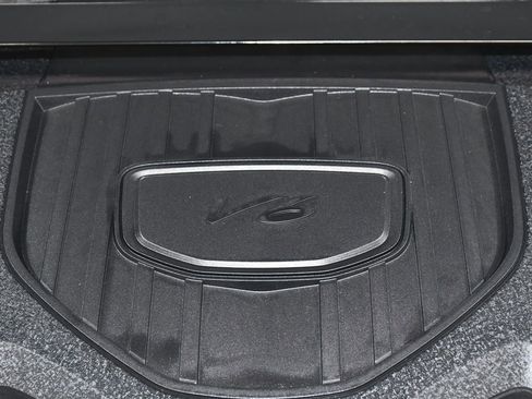 Used 2025 Porsche Panamera 4 E-Hybrid AWD/4WD image 72