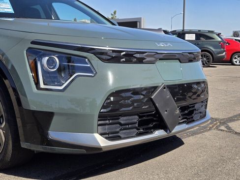 Used 2023 Kia Niro Wind FWD image 8