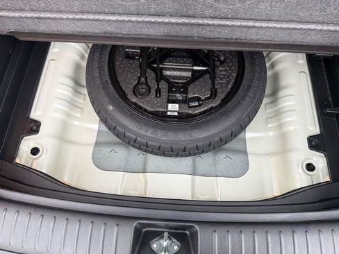 Certified 2024 Kia Seltos LX image 28