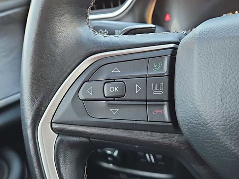 Used 2021 Jeep Grand Cherokee L Limited image 24