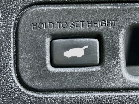 Used 2026 Acura MDX w/ Technology Package AWD/4WD image 32