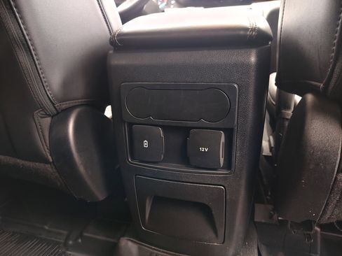 Used 2023 Ford Explorer XLT w/ Equipment Group 202A image 31