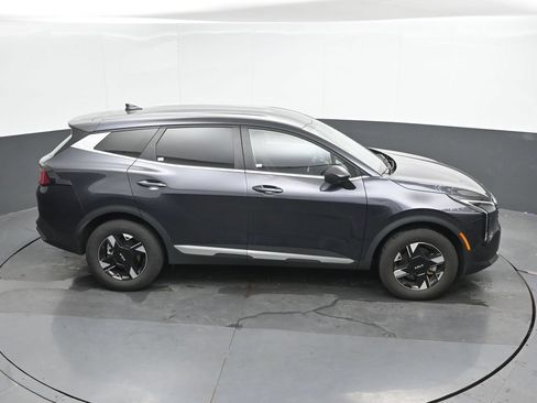 Used 2026 Kia Sportage LX AWD/4WD image 32
