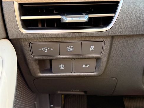New 2025 Hyundai Sonata SEL image 14