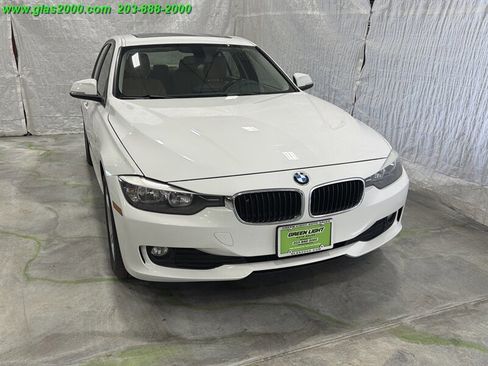 Used 2014 BMW 320i xDrive Sedan AWD/4WD image 31