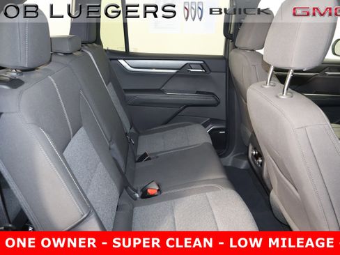 Certified 2025 GMC Acadia Elevation image 17