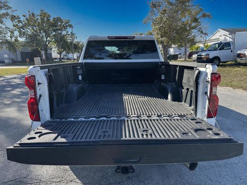Used 2025 Chevrolet Silverado 2500 LT w/ Convenience Package AWD/4WD image 9