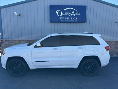 Used 2020 Jeep Grand Cherokee Altitude