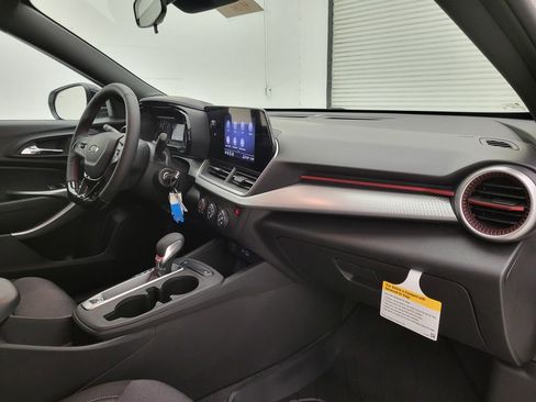 New 2026 Chevrolet Trax RS image 35