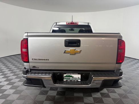 Used 2018 Chevrolet Colorado W/T w/ WT Convenience Package AWD/4WD image 9