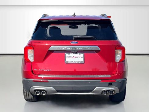 Used 2022 Ford Explorer Platinum w/ Equipment Group 601A RWD image 6