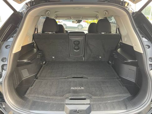 Used 2020 Nissan Rogue SV AWD/4WD image 24