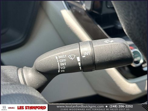 Used 2022 Toyota Corolla LE FWD image 24