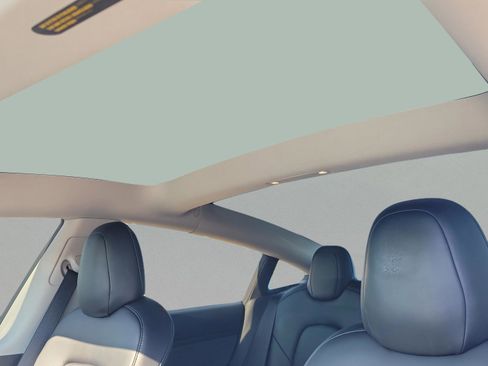 Used 2021 Tesla Model 3 Long Range image 31