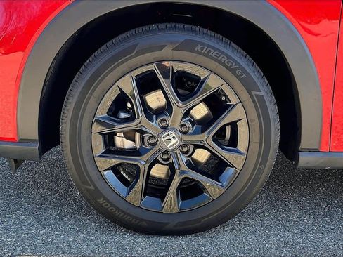 Used 2023 Honda HR-V Sport image 7
