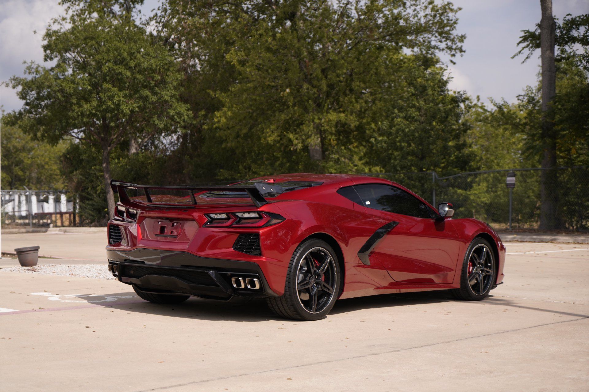 Used 2021 Chevrolet Corvette Stingray Preferred Cpe w/ Engine Appearance Package RWD image 5