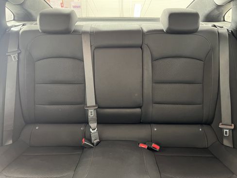 Used 2020 Chevrolet Malibu LT image 22