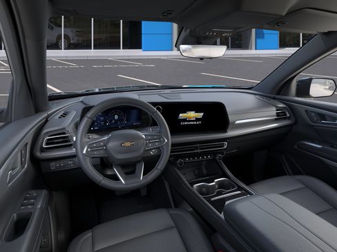 New 2026 Chevrolet Traverse LT FWD image 15