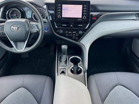 Certified 2021 Toyota Camry LE FWD image 13