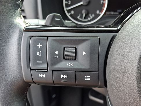 Certified 2023 Nissan Rogue SV w/ SV Premium B Package AWD/4WD image 23