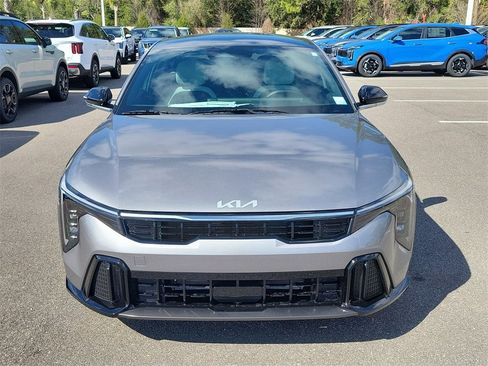 New 2026 Kia K4 GT-Line image 2