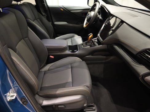 Used 2025 Subaru Outback Wilderness w/ Wilderness Package AWD/4WD image 16