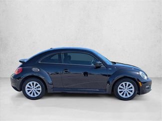 Used 2016 Volkswagen Beetle 1.8T video 4