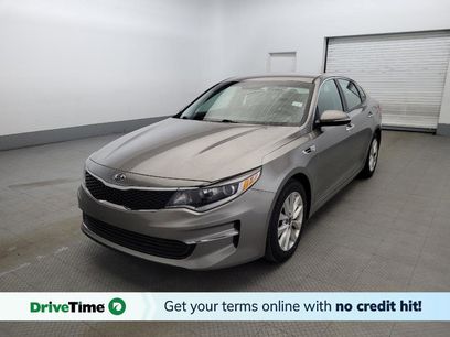 Used 2018 Kia Optima LX w/ 17" Alloy Wheels Package