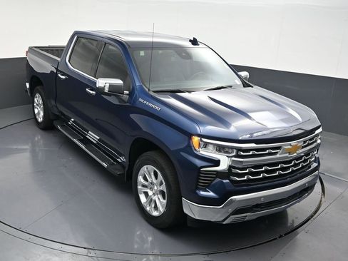 Used 2023 Chevrolet Silverado 1500 LTZ RWD image 21