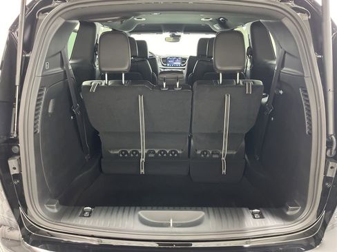 New 2026 Chrysler Pacifica Select image 24