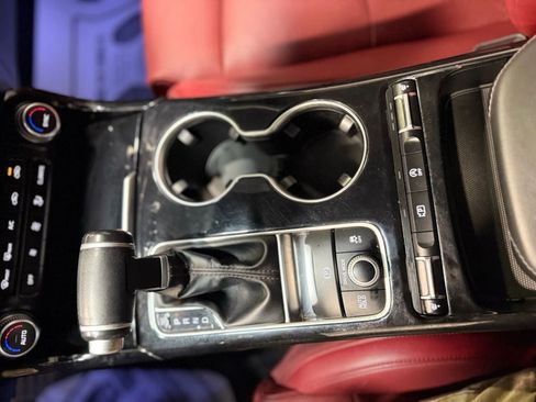 Used 2022 Kia Stinger GT-Line w/ Sun & Sound Package image 31