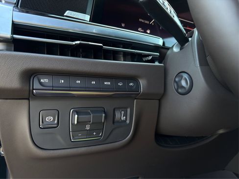 New 2026 Cadillac Escalade Luxury w/ Touring Package AWD/4WD image 20