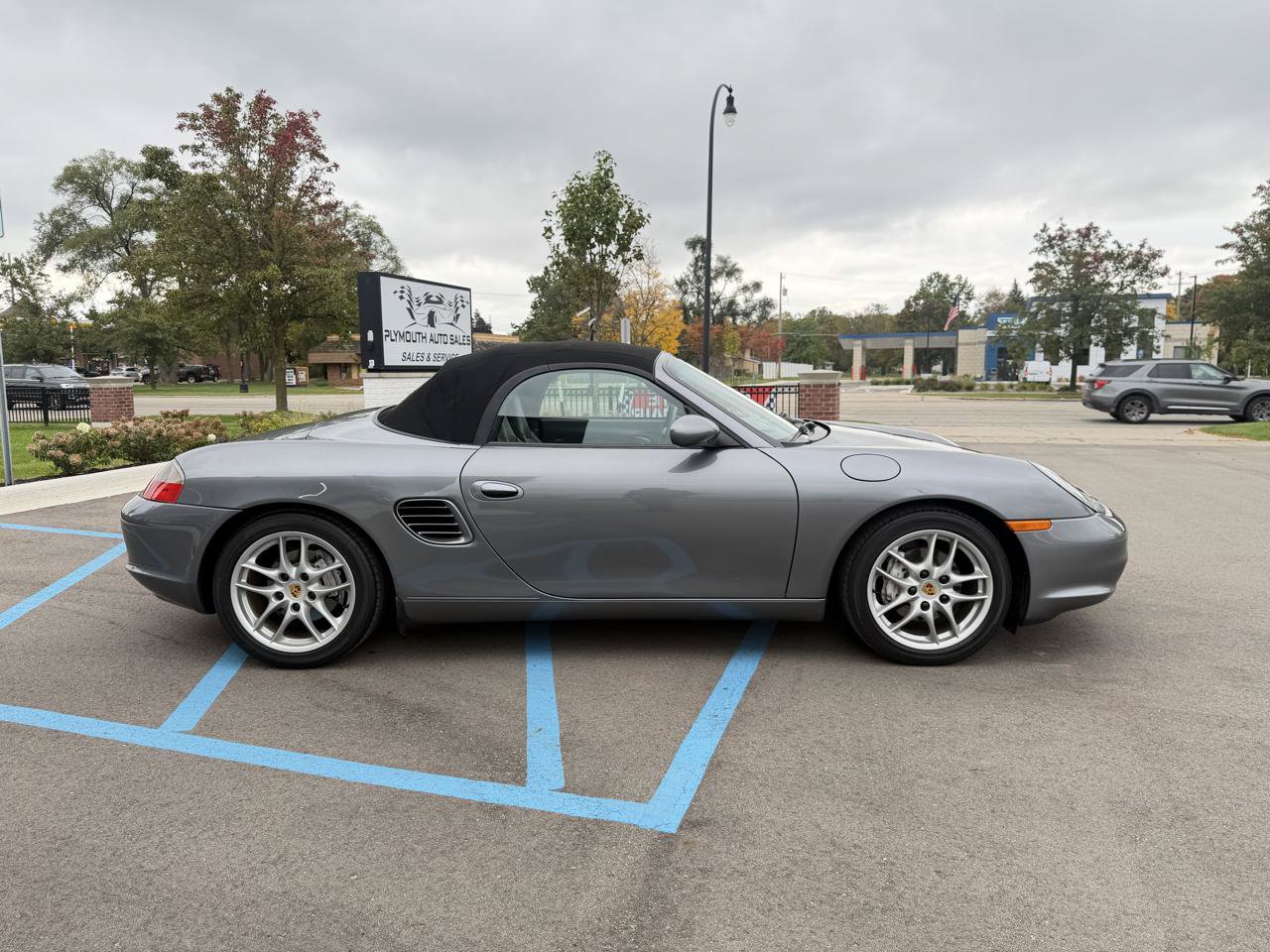 Used 2003 Porsche Boxster RWD image 4