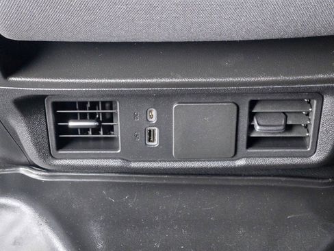 Used 2024 GMC Sierra 1500 Pro w/ Pro Value Package image 16