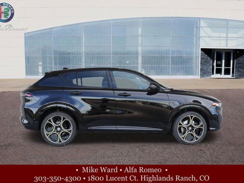 New 2025 Alfa Romeo Tonale Intensa image 7