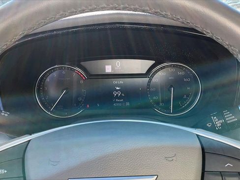 Certified 2022 Cadillac XT5 Premium Luxury image 13